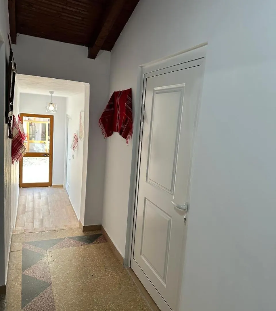 Villa Zefi Rrencc Shkodra